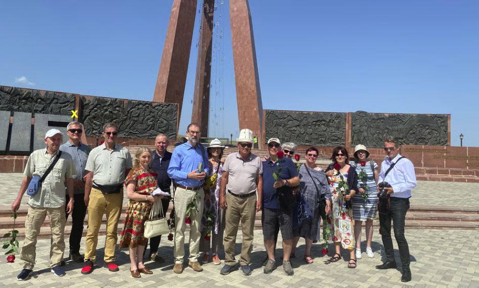 Aitmatov 2 Aitmatov 2